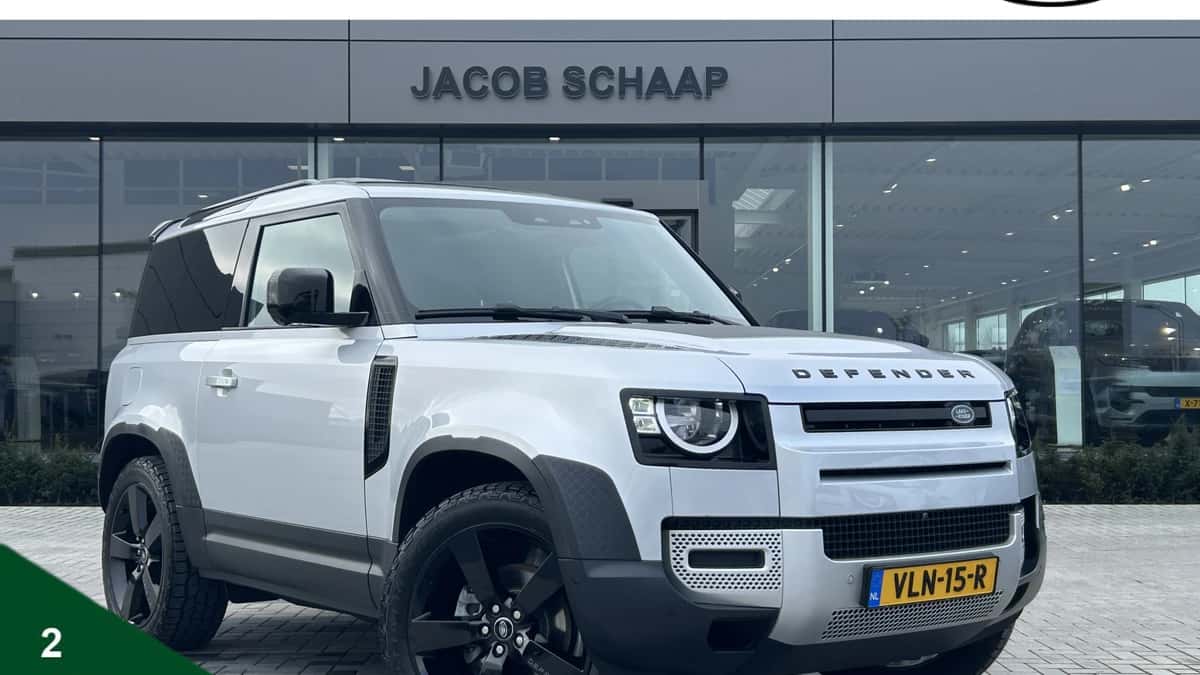Land Rover Defender (2021) — foto 1