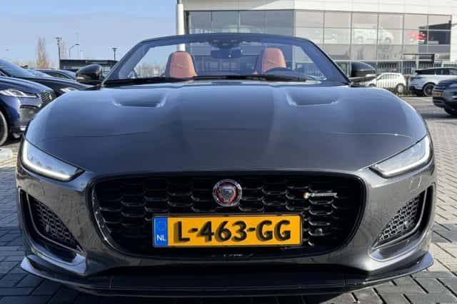 Jaguar F-Type (2021) thumbnail 3