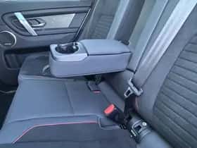 Land Rover Discovery Sport (2022) thumbnail 11
