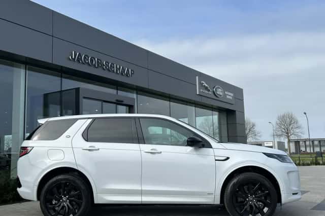 Land Rover Discovery Sport (2022) thumbnail 13