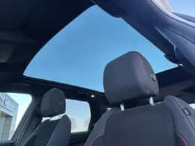 Land Rover Discovery Sport (2022) thumbnail 15