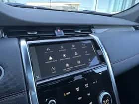 Land Rover Discovery Sport (2022) thumbnail 16