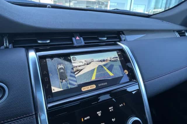 Land Rover Discovery Sport (2022) thumbnail 20