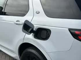 Land Rover Discovery Sport (2022) thumbnail 24