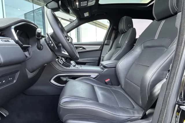 Jaguar F-Pace (2022) thumbnail 6