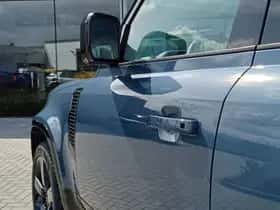 Land Rover Defender (2026) thumbnail 25