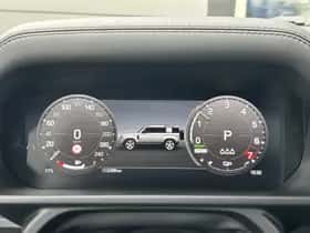 Land Rover Defender (2026) thumbnail 36