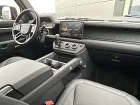 Land Rover Defender (2026) thumbnail 38