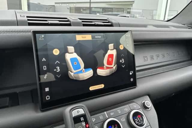 Land Rover Defender (2026) thumbnail 7