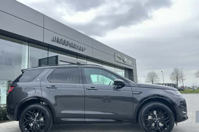 Land Rover Discovery Sport (2026) thumbnail 9