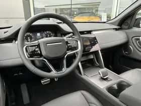 Land Rover Discovery Sport (2026) thumbnail 2