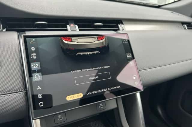 Land Rover Discovery Sport (2026) thumbnail 22