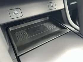 Land Rover Discovery Sport (2026) thumbnail 25