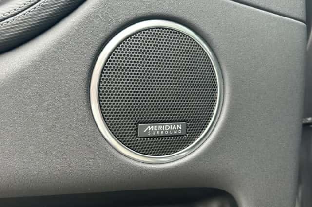 Land Rover Discovery Sport (2026) thumbnail 30
