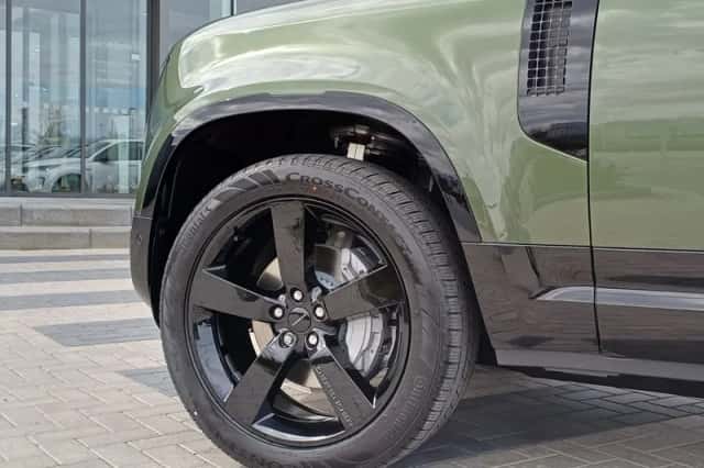 Land Rover Defender (2026) thumbnail 24