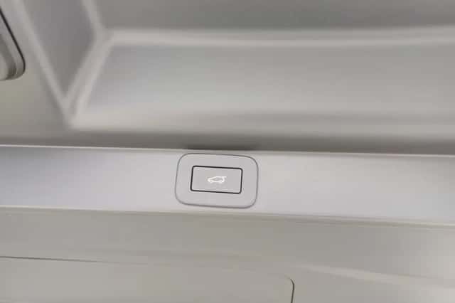 Land Rover Range Rover (2026) thumbnail 24