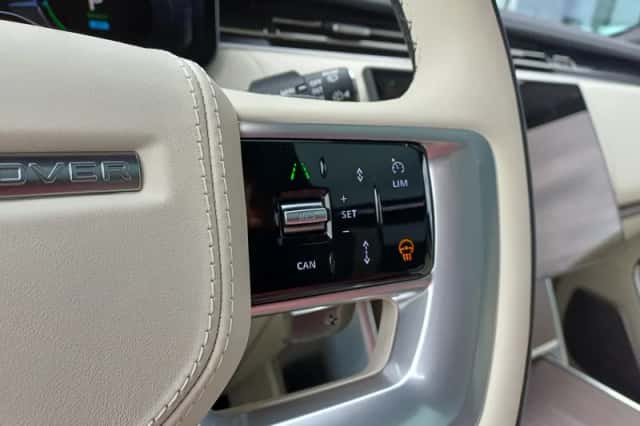 Land Rover Range Rover (2026) thumbnail 4