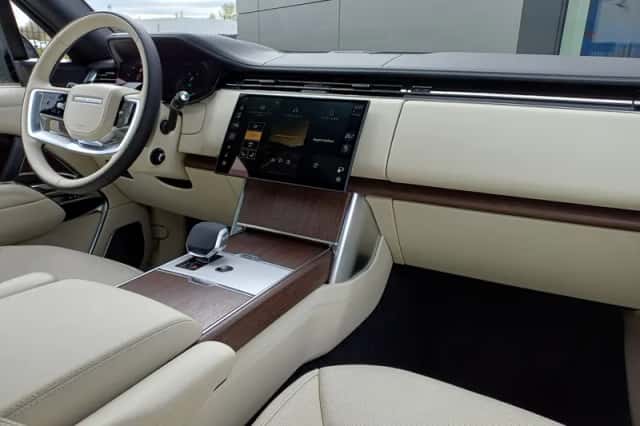 Land Rover Range Rover (2026) thumbnail 43