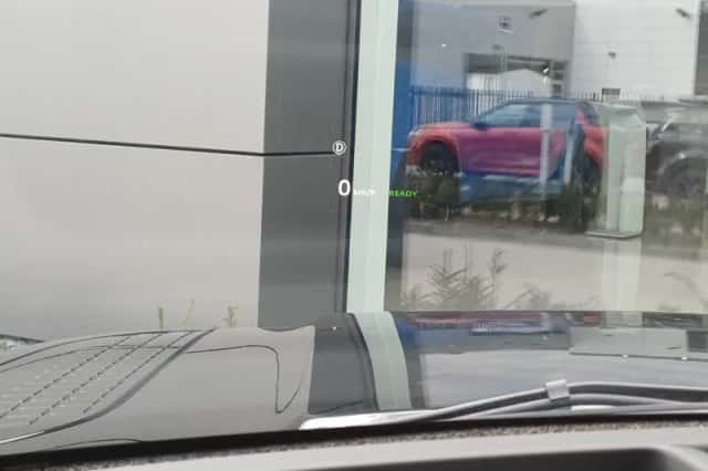 Land Rover Defender (2026) thumbnail 16