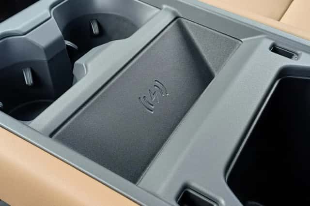 Land Rover Defender (2026) thumbnail 31