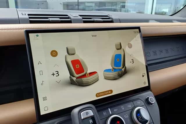 Land Rover Defender (2026) thumbnail 8