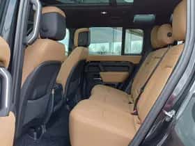 Land Rover Defender (2026) thumbnail 10