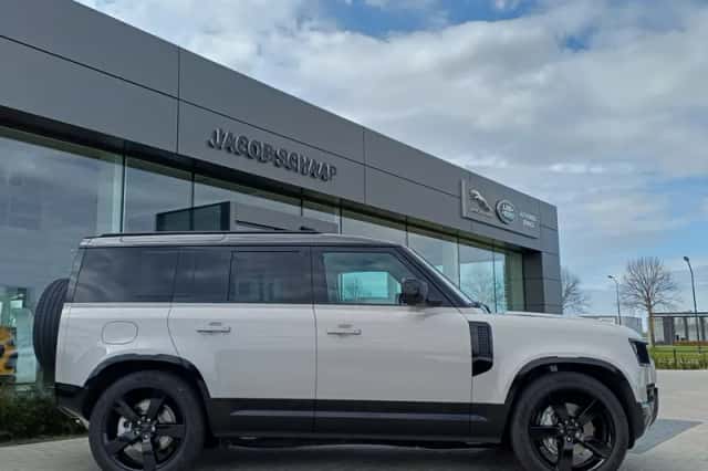 Land Rover Defender (2026) thumbnail 13