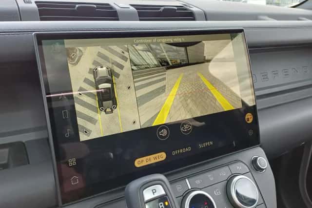 Land Rover Defender (2026) thumbnail 19