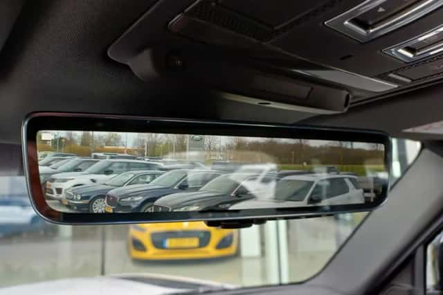 Land Rover Defender (2026) thumbnail 20