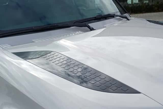 Land Rover Defender (2026) thumbnail 28