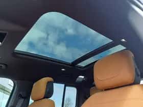 Land Rover Defender thumbnail 17