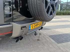 Land Rover Defender thumbnail 20