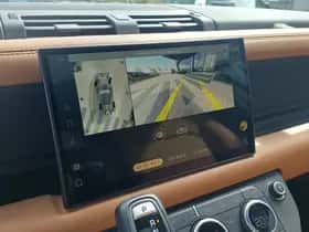 Land Rover Defender thumbnail 23