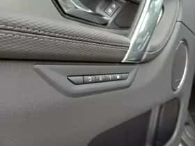 Land Rover Discovery Sport thumbnail 8
