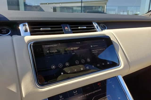 Land Rover Range Rover Sport (2022) thumbnail 23