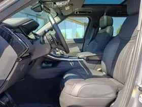Land Rover Range Rover Sport (2026) thumbnail 5