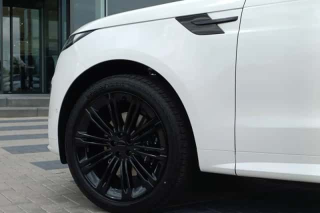Land Rover Range Rover Sport (2026) thumbnail 22