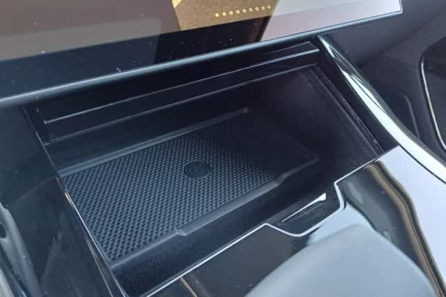 Land Rover Range Rover Sport (2026) thumbnail 33