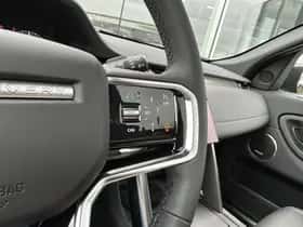 Land Rover Discovery Sport (2026) thumbnail 4