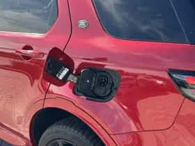 Land Rover Discovery Sport (2022) thumbnail 25