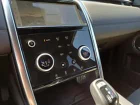 Land Rover Discovery Sport (2022) thumbnail 24