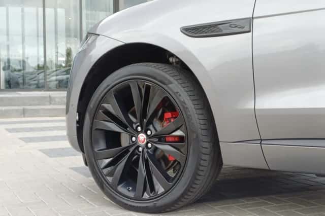 Jaguar F-Pace (2021) thumbnail 17