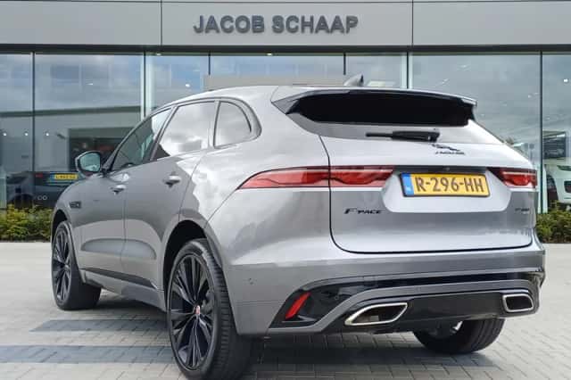 Jaguar F-Pace (2021) thumbnail 6