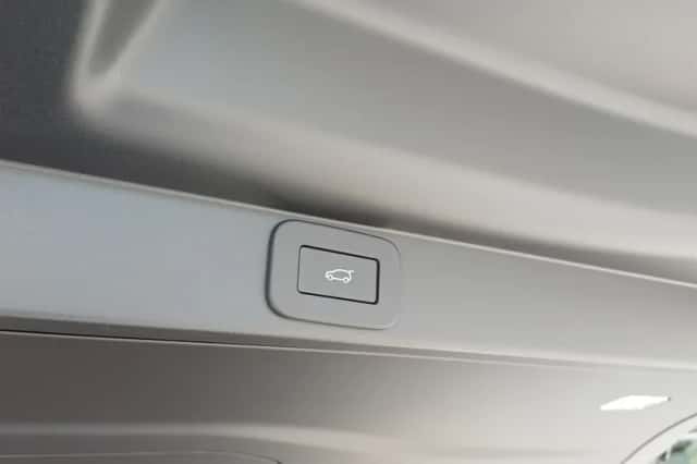 Land Rover Range Rover (2026) thumbnail 25