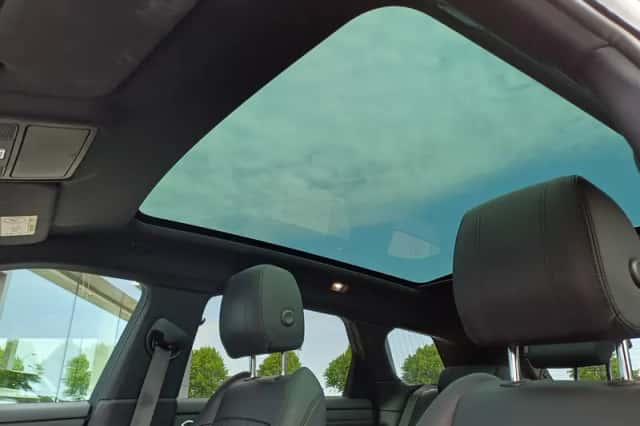 Land Rover Range Rover Evoque (2019) thumbnail 3