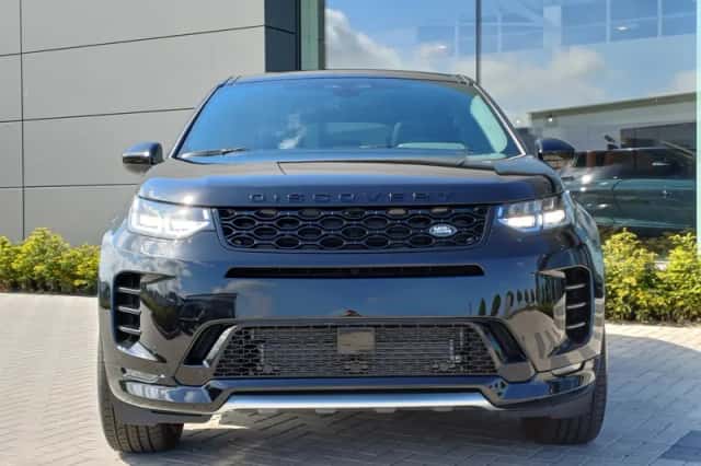 Land Rover Discovery Sport (2026) thumbnail 32