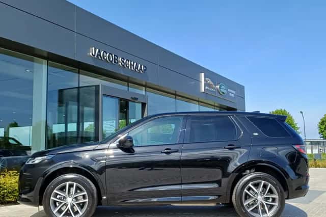 Land Rover Discovery Sport (2026) thumbnail 10