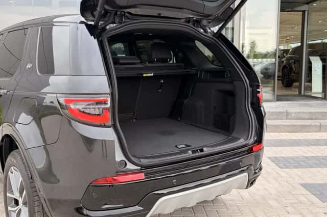 Land Rover Discovery Sport (2026) thumbnail 19