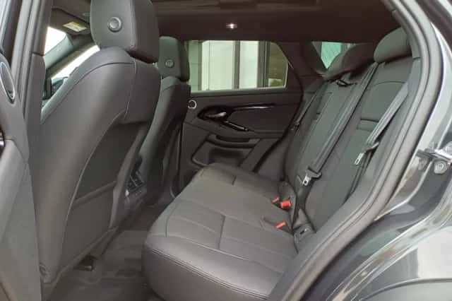 Land Rover Range Rover Evoque (2026) thumbnail 10