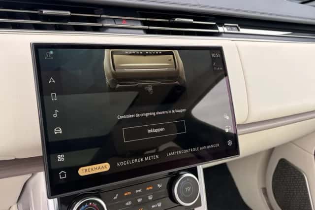 Land Rover Range Rover (2022) thumbnail 26
